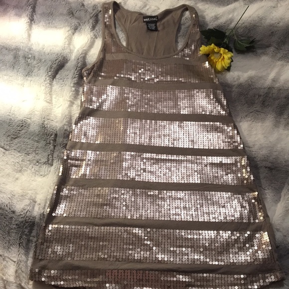 Women’s XL tank top - Picture 1 of 4